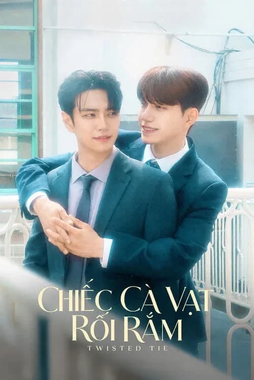 Xem phim Chiếc Cà Vạt Rối Rắm - Twisted Tie
