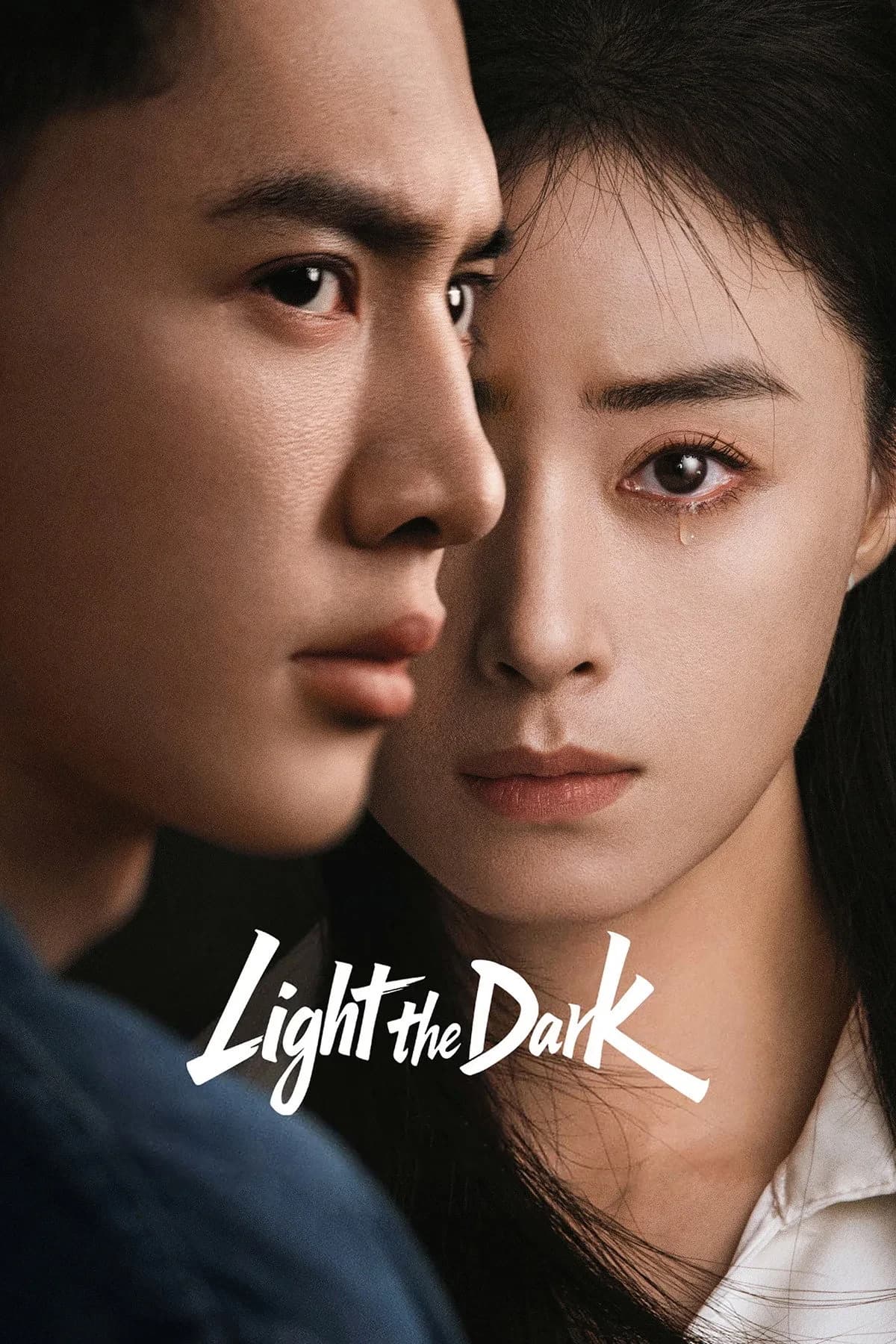 Xem phim Thắp Sáng Đêm Đen - Light the Dark