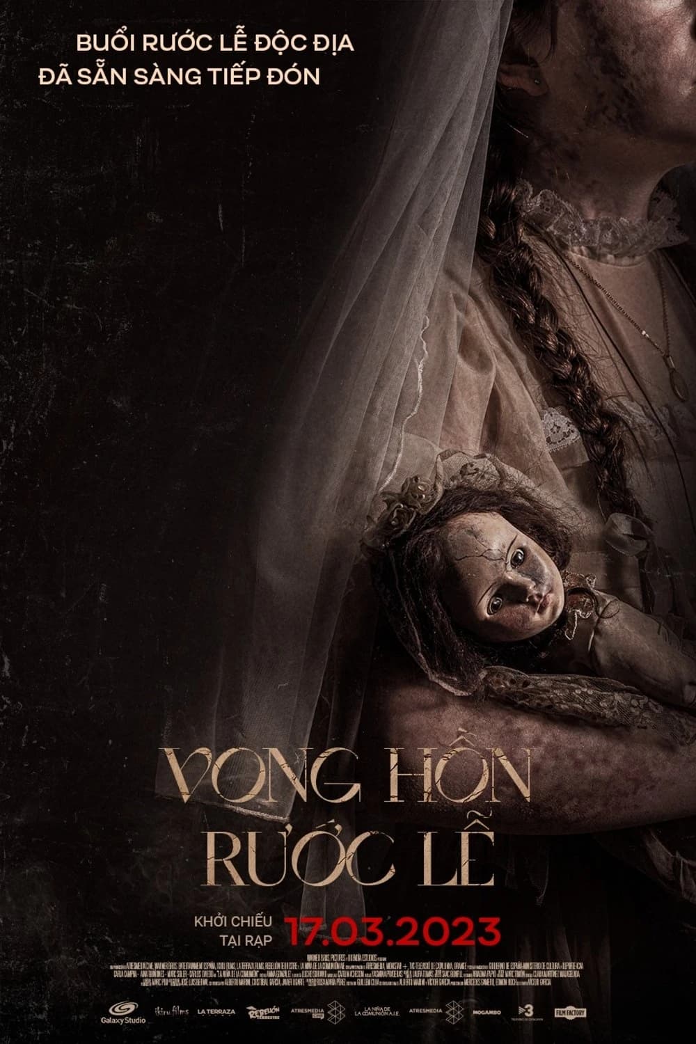 Xem phim Vong Hồn Rước Lễ - The Communion Girl